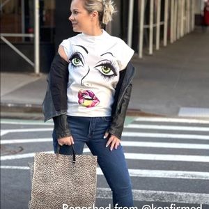 Confirmed Jennyfer Garments Trendy White Pretty Face Top